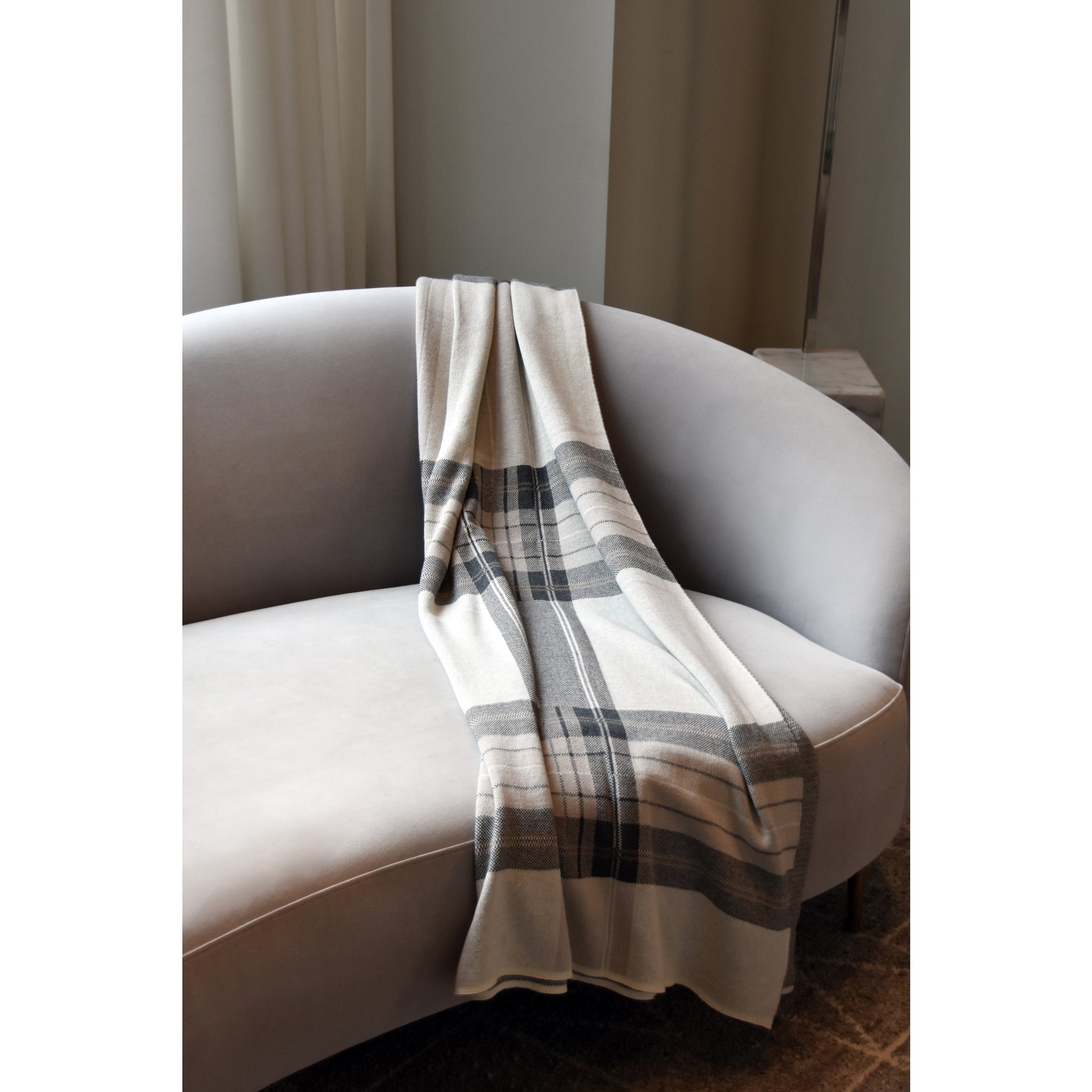 Cambridge Plaid Throw