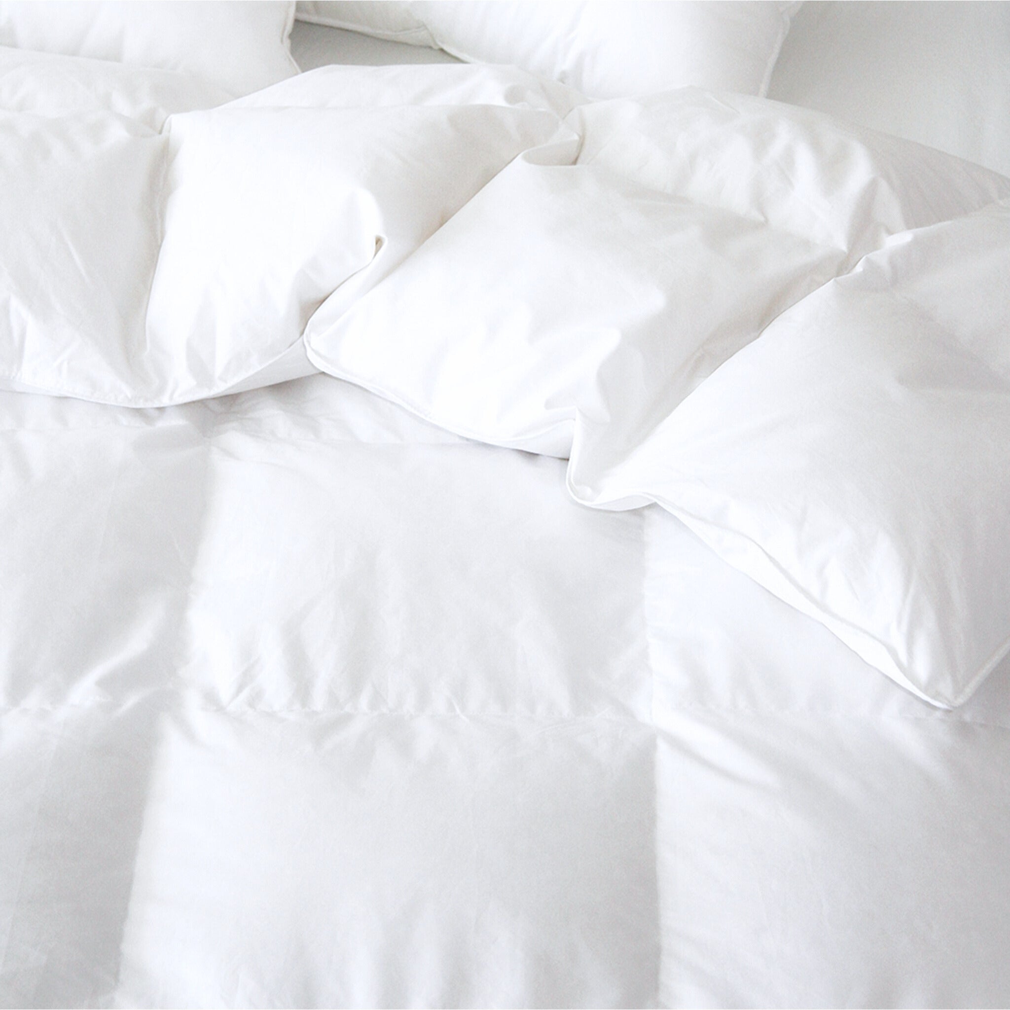 Hutterite Canadian White Down Duvet - All Season Light Weight